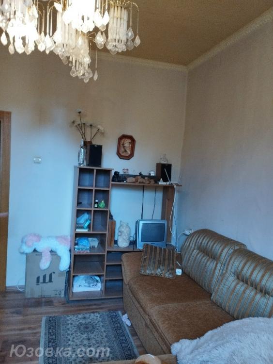 2-комн. квартира, 50 м², вторичка, 2/2 эт., ДОНЕЦК