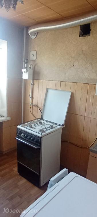 1-комн. квартира, 32 м², вторичка, 4/5 эт., ДОНЕЦК
