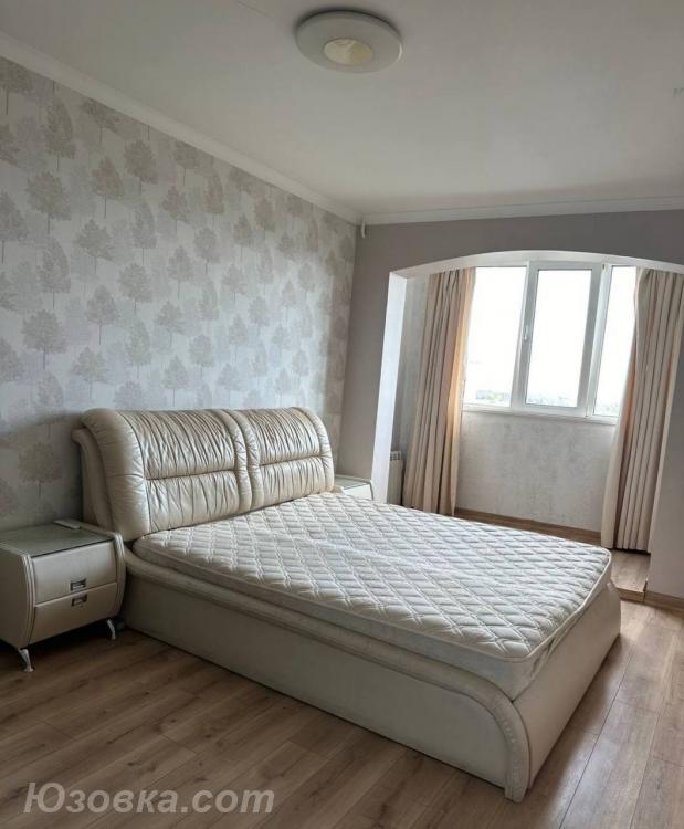 2-комн. квартира, 49м², с мебелью, 4/9 эт., ДОНЕЦК
