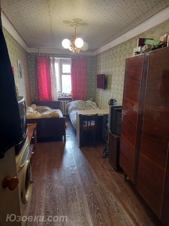 3-комн. квартира, 56 м², вторичка, 3/5 эт., ДОНЕЦК
