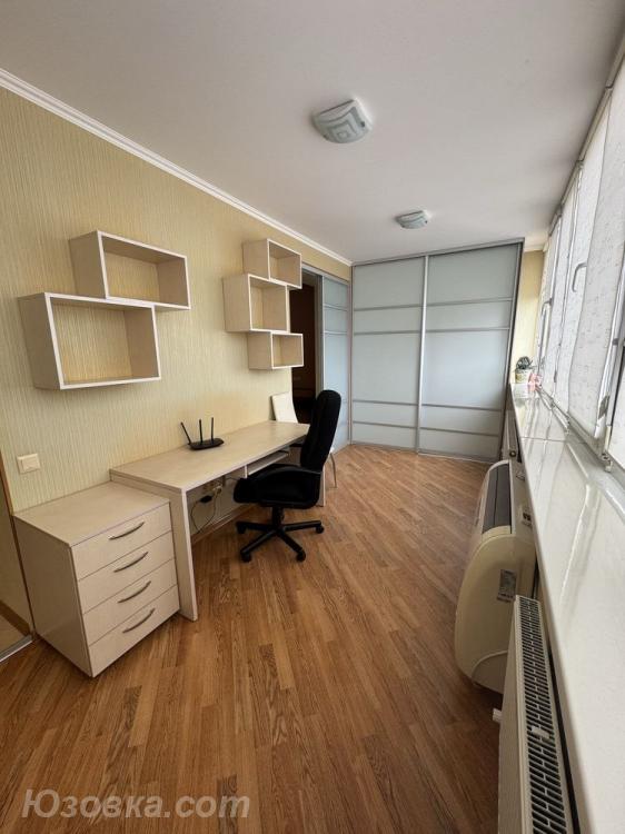 2-комн. квартира, 51м², с мебелью, 2/5 эт., ДОНЕЦК