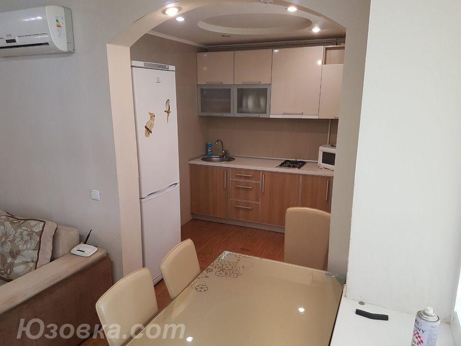 3-комн. квартира, 65м², с мебелью, 3/9 эт., ДОНЕЦК