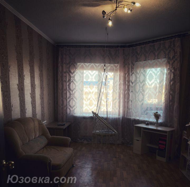 2-комн. квартира, 52м², с мебелью, 1/5 эт., ДОНЕЦК