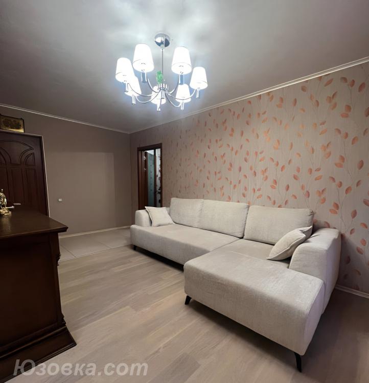 2-комн. квартира, 49 м², вторичка, 3/9 эт.