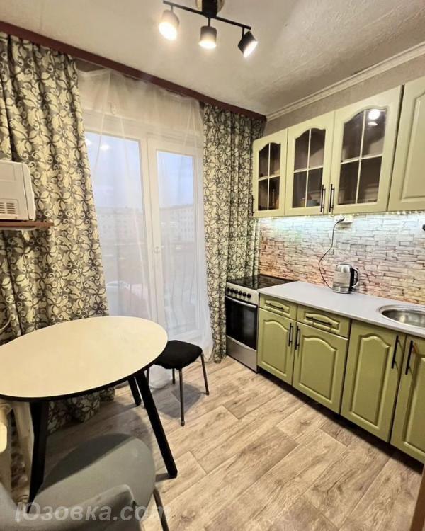 2-комн. квартира, 52м², с мебелью, 3/9 эт.