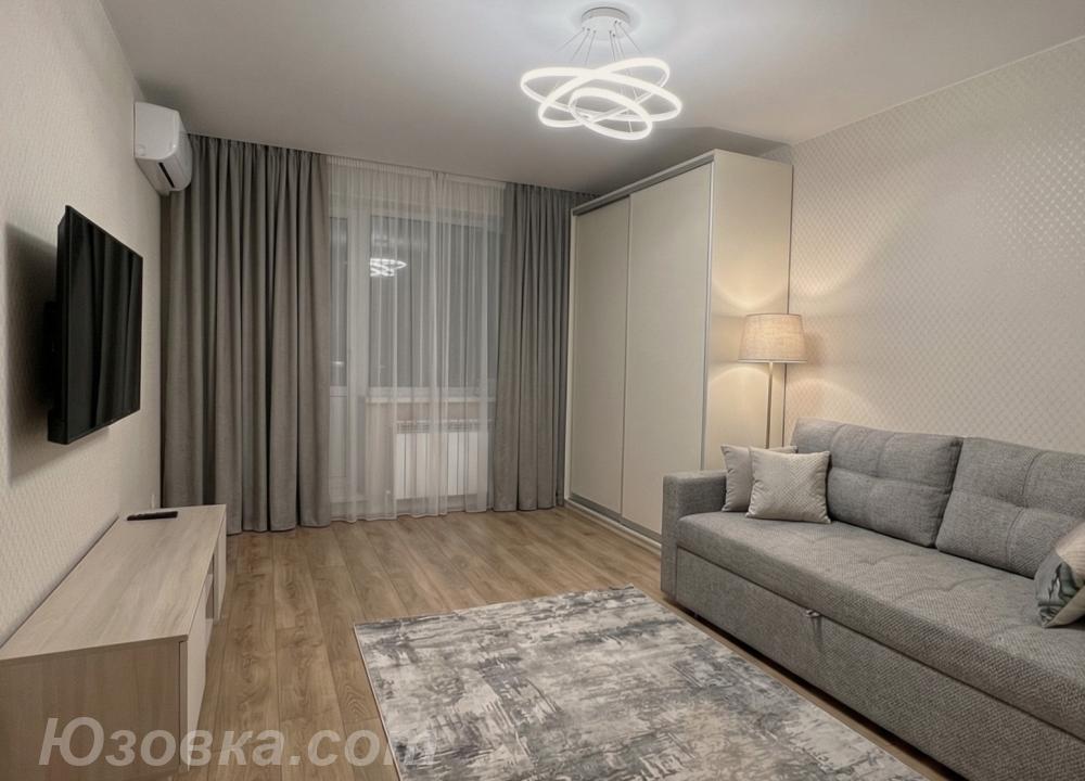 2-комн. квартира, 53м², с мебелью, 2/2 эт., ДОНЕЦК