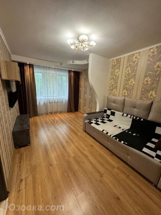 1-комн. квартира, 36м², с мебелью, 4/5 эт., ДОНЕЦК