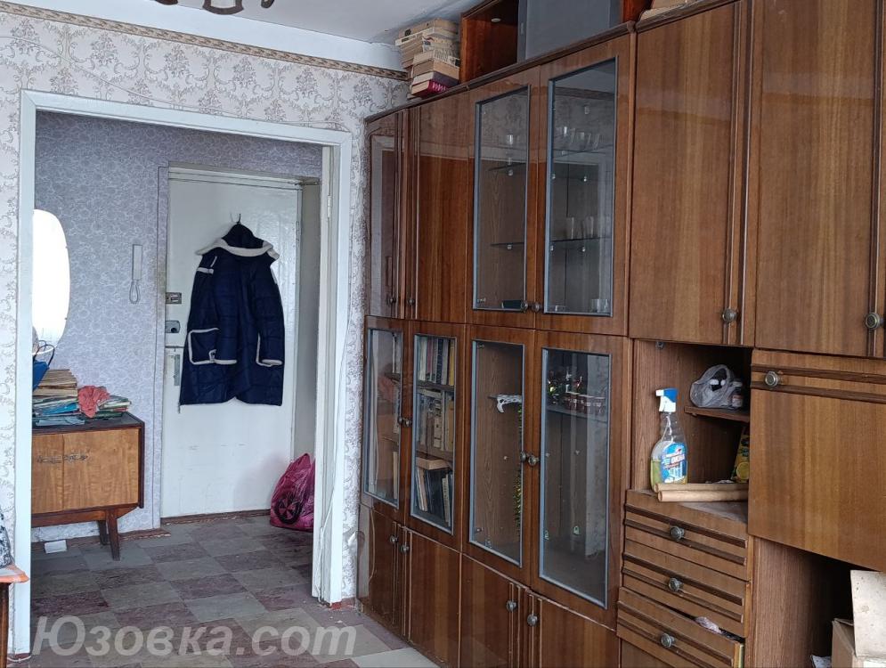 2-комн. квартира, 49 м², вторичка, 3/9 эт., ДОНЕЦК