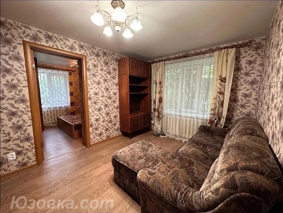 2-комн. квартира, 40 м², вторичка, 1/2 эт., ДОНЕЦК