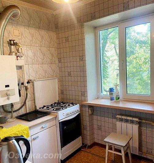 3-комн. квартира, 56 м², вторичка, 4/4 эт., ДОНЕЦК