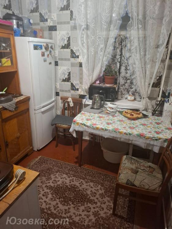 1-комн. квартира, 37 м², вторичка, 3/5 эт.