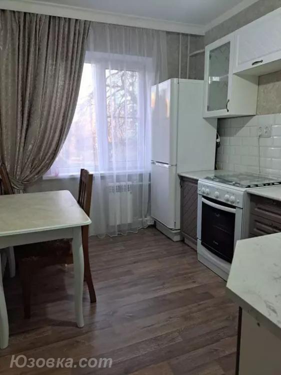 2-комн. квартира, 51м², с мебелью, 3/5 эт., ДОНЕЦК