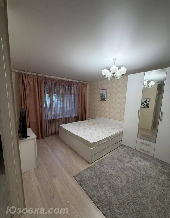 1-комн. квартира, 38м², с мебелью, 2/5 эт., ДОНЕЦК