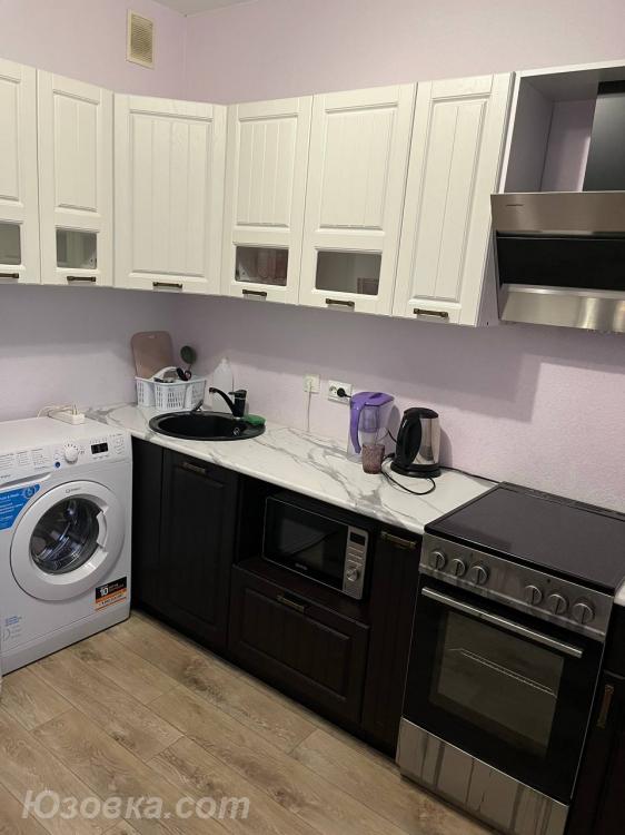 2-комн. квартира, 42м², с мебелью, 7/9 эт., ДОНЕЦК
