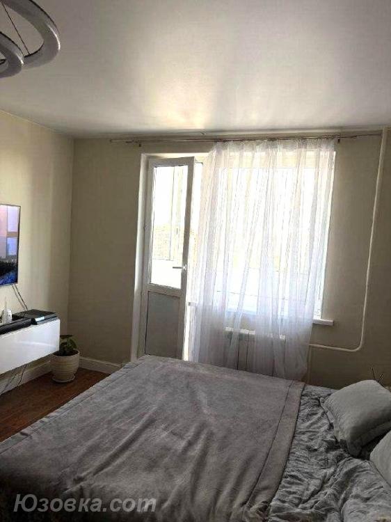 1-комн. квартира, 40м², с мебелью, 4/9 эт.