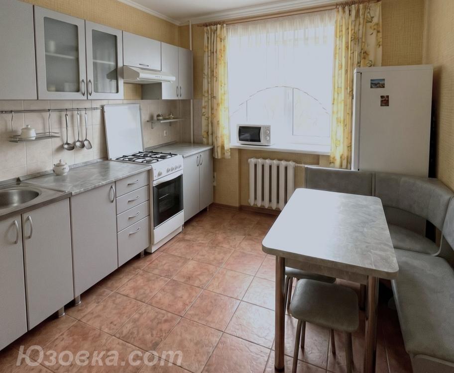 2-комн. квартира, 49м², с мебелью, 3/5 эт., ДОНЕЦК