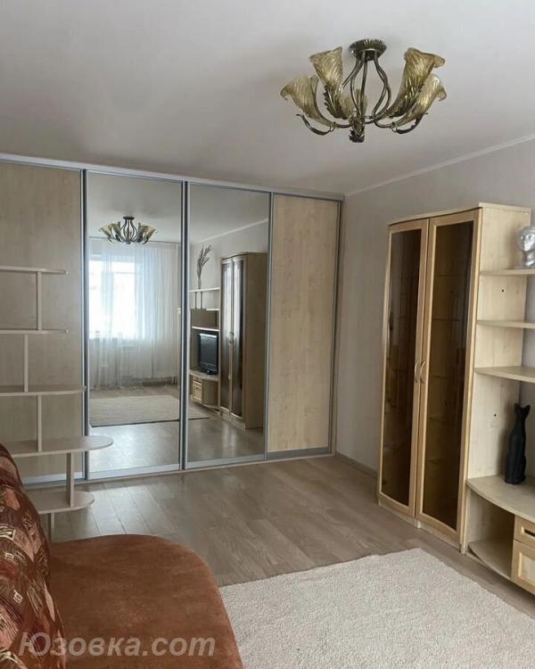 2-комн. квартира, 53м², с мебелью, 2/10 эт., ДОНЕЦК