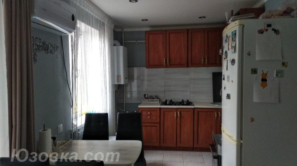 1-комн. квартира, 30м², с мебелью, 1/5, ДОНЕЦК