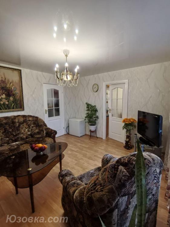 3-комн. квартира, 63м², с мебелью, 5/9 эт., ДОНЕЦК
