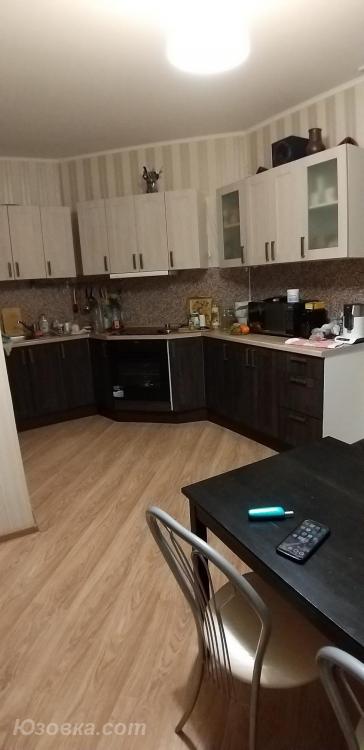 2-комн. квартира, 45м², с мебелью, 5/9 эт., ДОНЕЦК