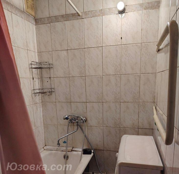 2-комн. квартира, 45м², с мебелью, 2/5 эт., ДОНЕЦК