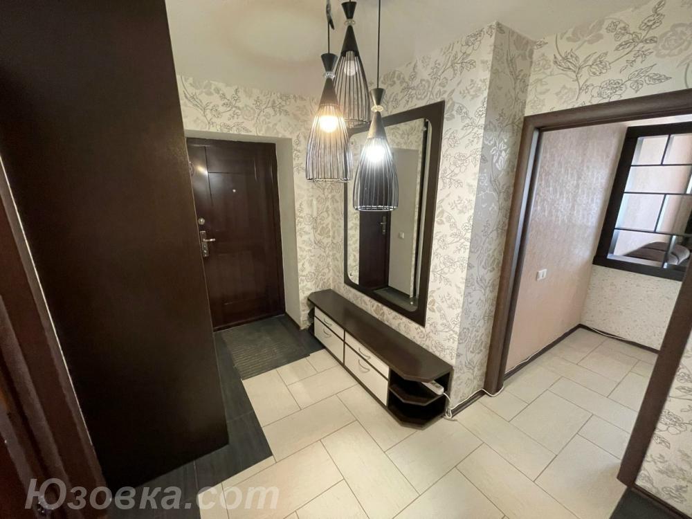 3-комн. квартира, 62м², с мебелью, 4/9 эт., ДОНЕЦК
