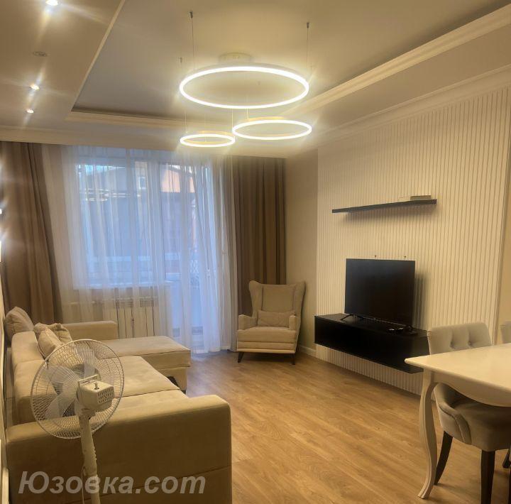 3-комн. квартира, 82м², с мебелью, 3/5 эт., ДОНЕЦК