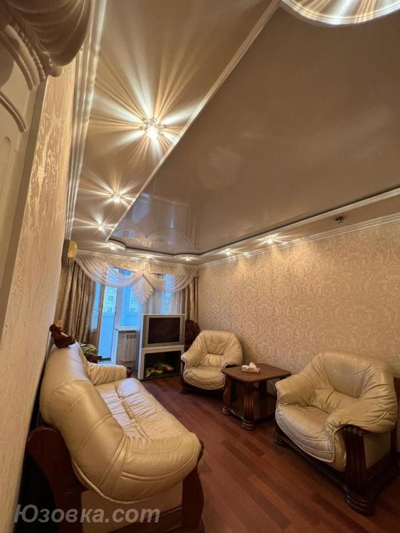 3-комн. квартира, 66 м², вторичка, 6/9 эт.