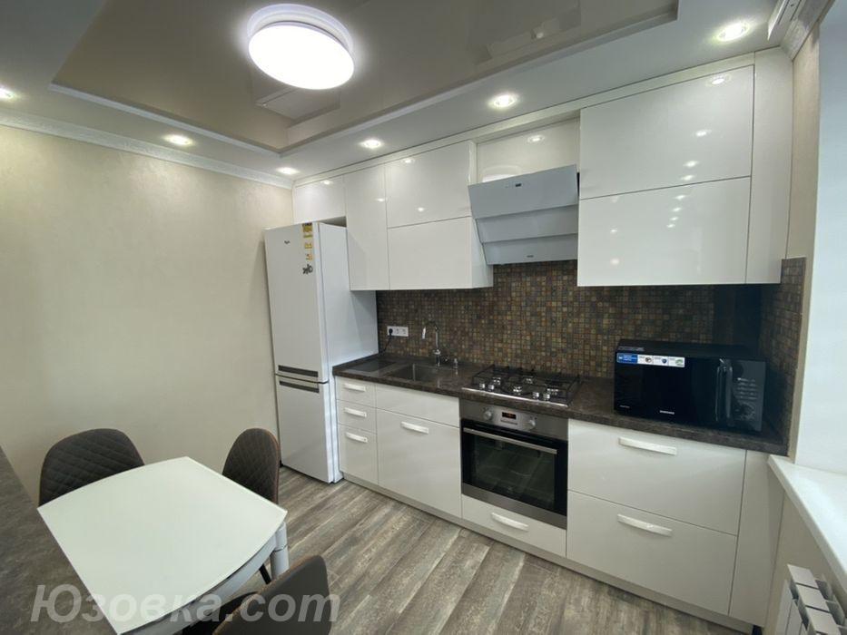 1-комн. квартира, 37м², с мебелью, 2/5 эт., ДОНЕЦК
