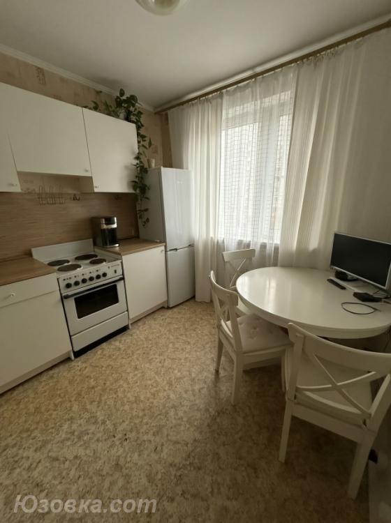 2-комн. квартира, 46м², с мебелью, 3/5 эт., ДОНЕЦК
