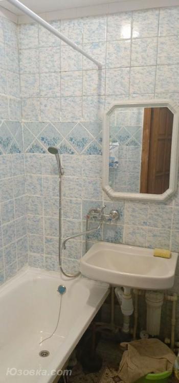 2-комн. квартира, 48м², с мебелью, 3/9 эт., ДОНЕЦК
