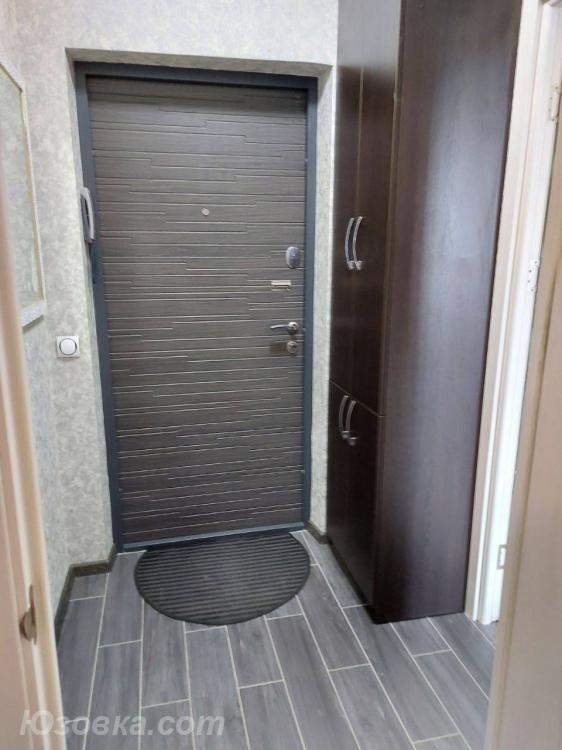 1-комн. квартира, 37м², с мебелью, 4/5 эт., ДОНЕЦК