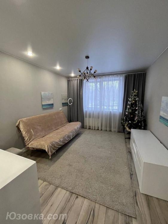 1-комн. квартира, 38м², с мебелью, 2/9 эт., ДОНЕЦК