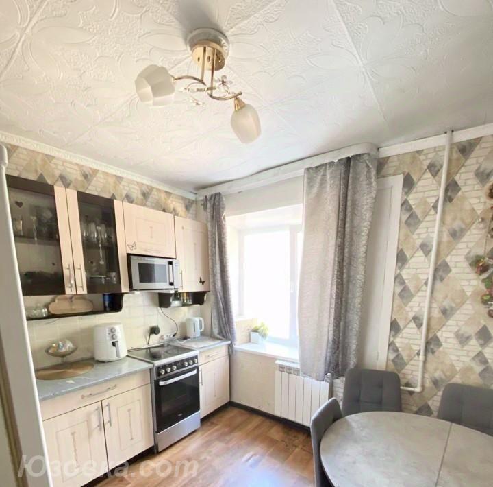 4-комн. квартира, 98м², с мебелью, 4/5 эт.