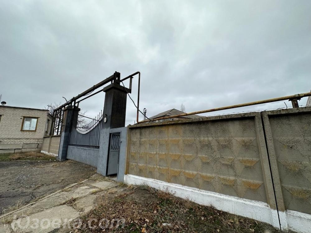 Продам базу 5532 м2 в городе Счастье, Счастье