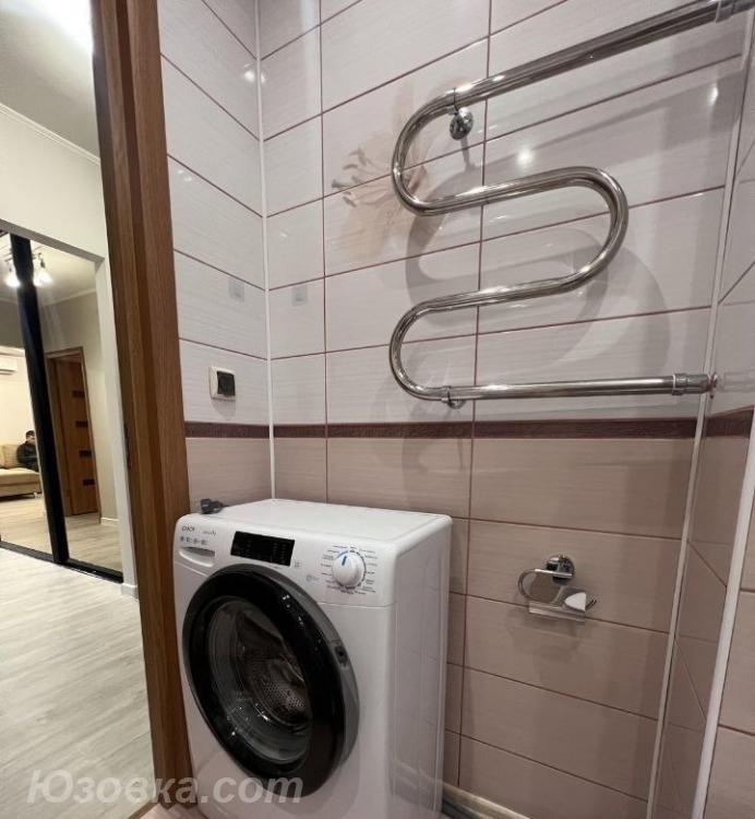 2-комн. квартира, 53м², с мебелью, 2/5 эт., ДОНЕЦК