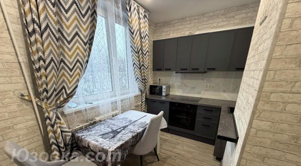 1-комн. квартира, 40м², с мебелью, 3/9 эт.