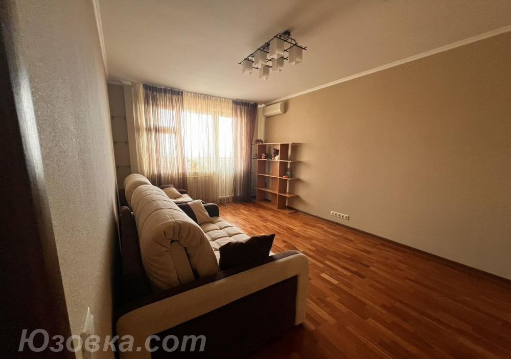 2-комн. квартира, 64м², с мебелью, 3/9 эт.