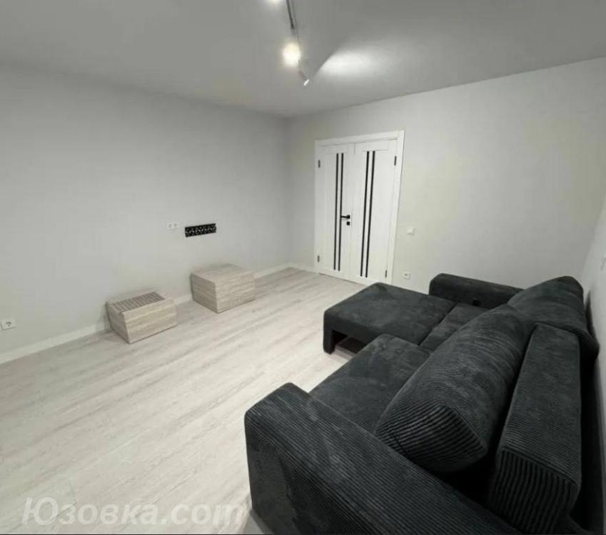 2-комн. квартира, 50м², с мебелью, 4/5 эт., ДОНЕЦК