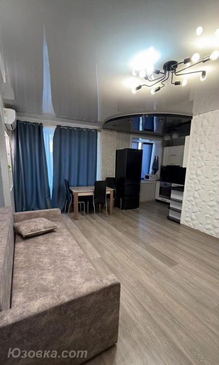 3-комн. квартира, 54м², с мебелью, 3/5 эт., ДОНЕЦК