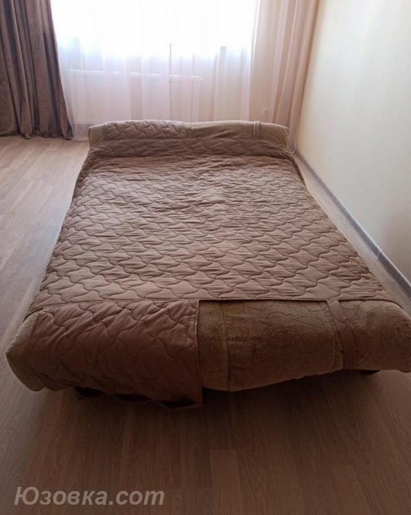 1-комн. квартира, 38м², с мебелью, 3/10 эт.