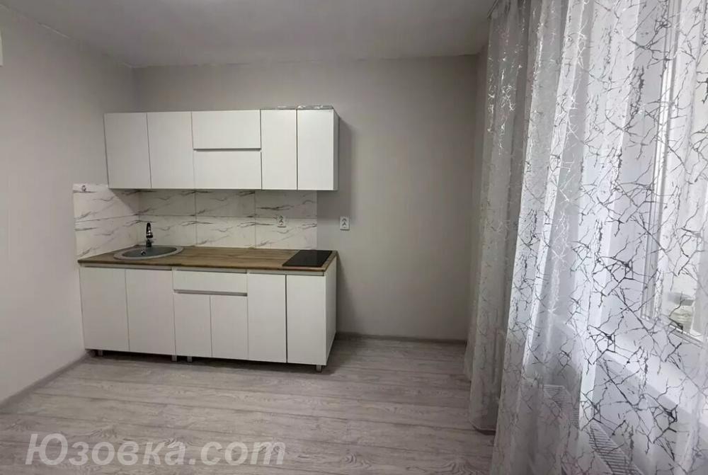 1-комн. квартира, 38м², с мебелью, 3/5 эт., ДОНЕЦК