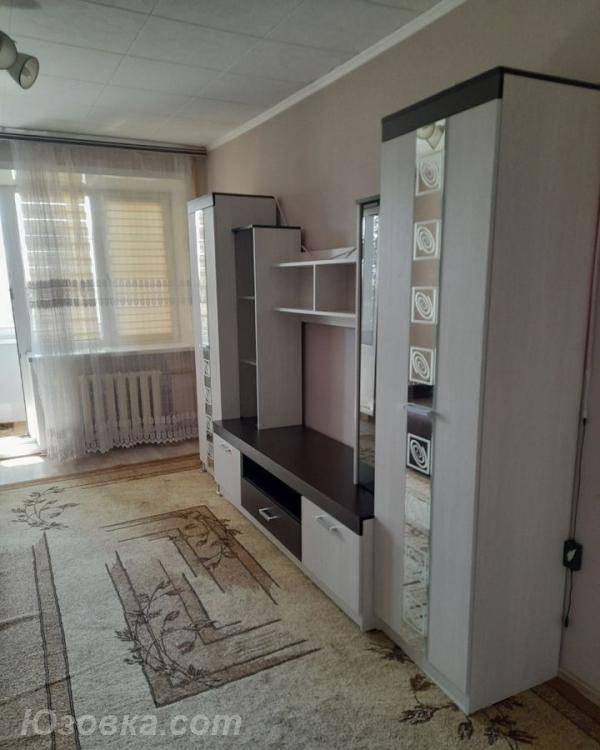 2-комн. квартира, 44м², с мебелью, 3/9 эт., ДОНЕЦК