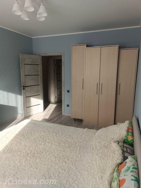 2-комн. квартира, 24000м², с мебелью, 4/9 эт.