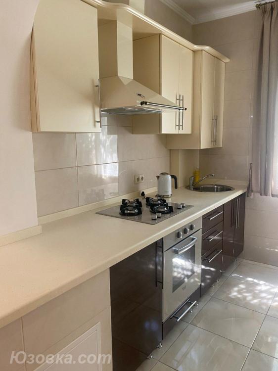 2-комн. квартира, 68м², с мебелью, 4/9 эт., ДОНЕЦК