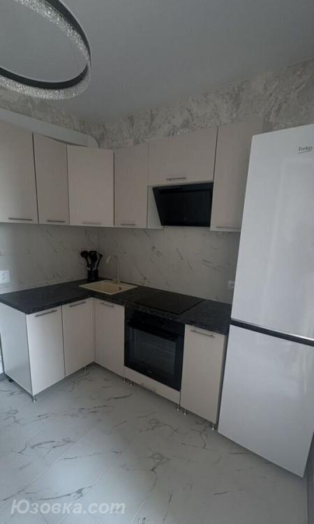 1-комн. квартира, 37м², с мебелью, 4/5 эт., ДОНЕЦК