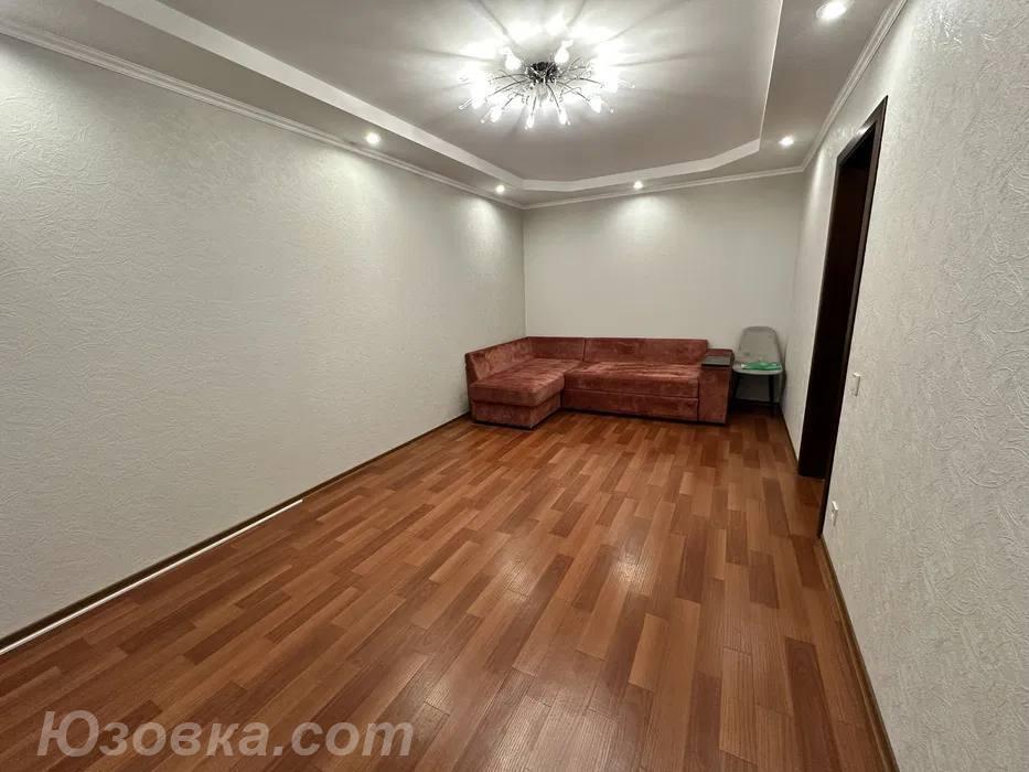 2-комн. квартира, 48м², с мебелью, 4/9 эт., ДОНЕЦК