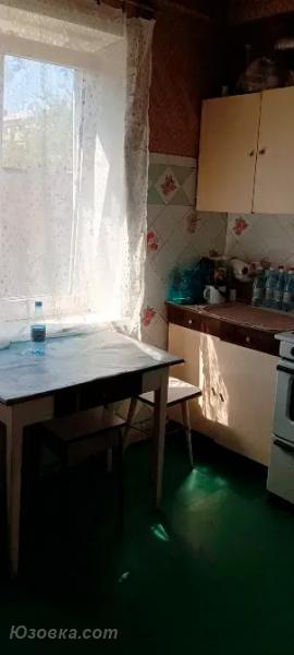 2-комн. квартира, 44 м², вторичка, 2/5 эт.