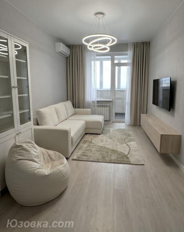 2-комн. квартира, 53м², с мебелью, 2/2 эт., ДОНЕЦК