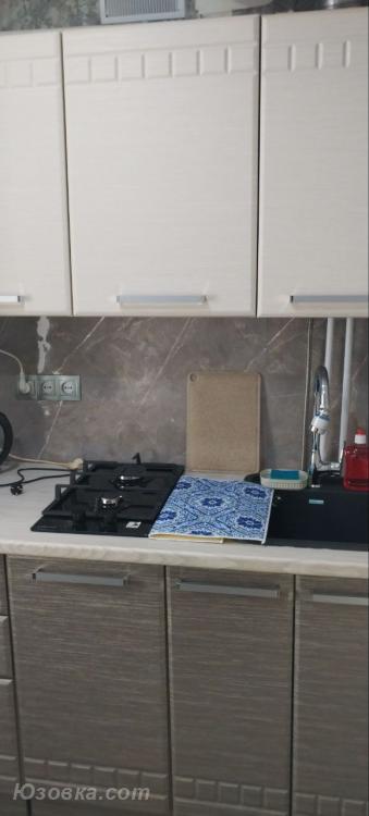 3-комн. квартира, 60м², с мебелью, 4/9 эт., ДОНЕЦК